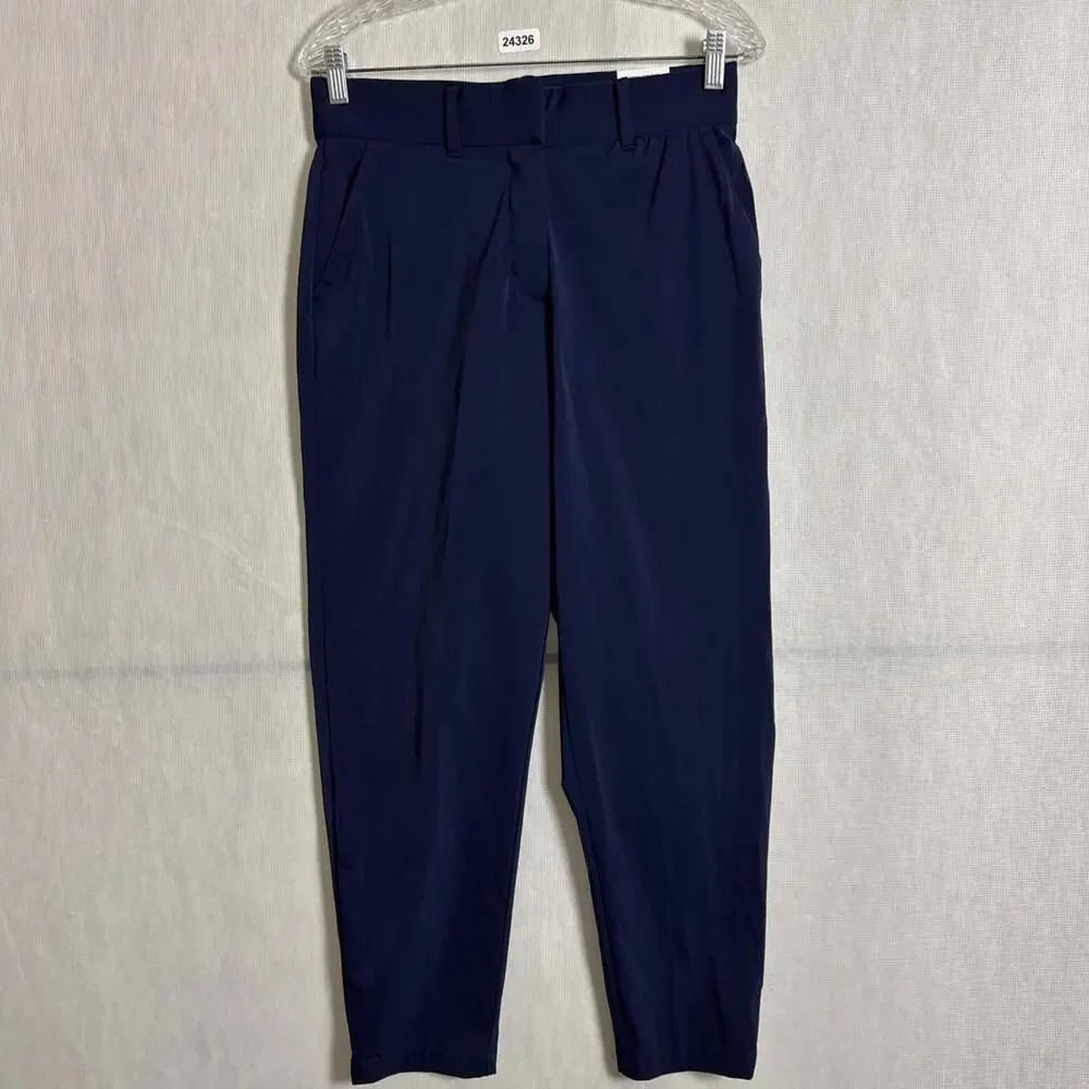 NWT Nike Women's Medium Dark Blue Dri-Fit Tour Golf Pants Cropped With Pockets